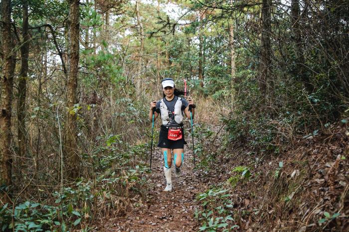 宁波余姚四明山百公里越野挑战赛开赛 吸引约