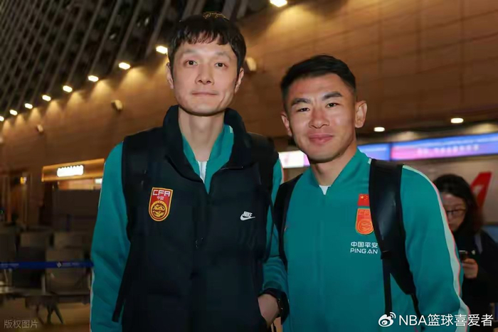 国足名单突变：10名U23小将提前备战2027亚洲杯