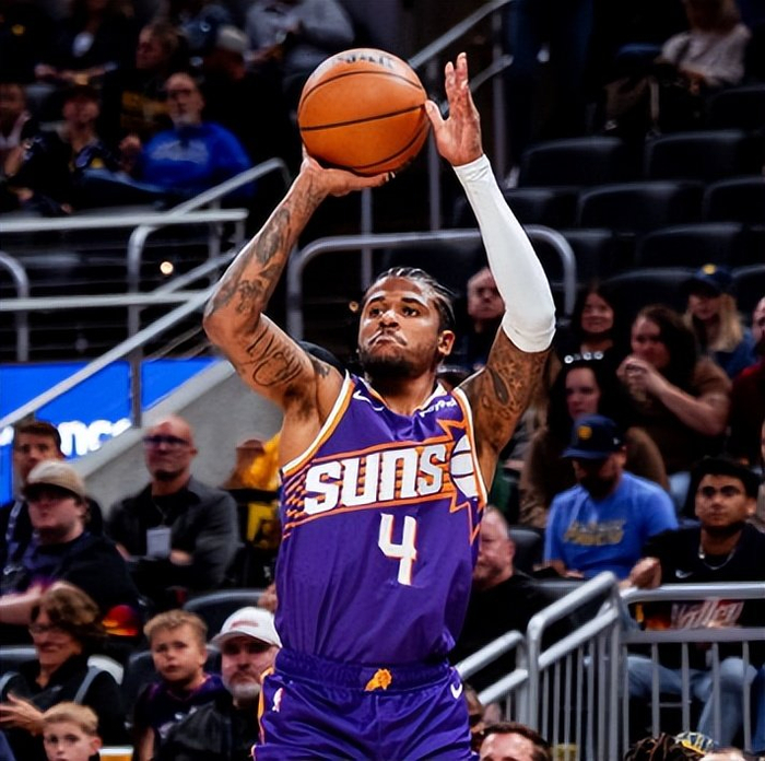 费尔蒂塔豪掷1.8亿美元升级火箭主场 携手彗星队