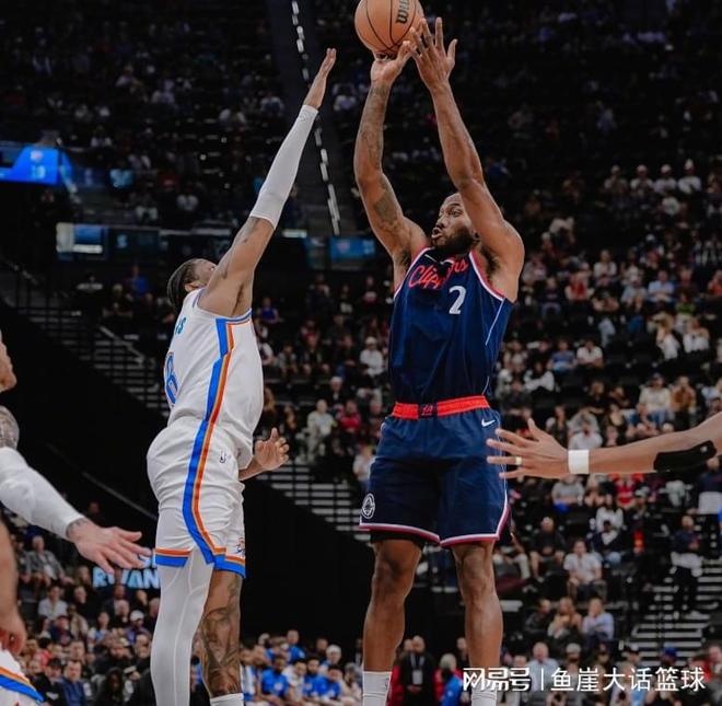 雷霆豪取7连胜锁定西部第一 快船主场惨败难挽颓